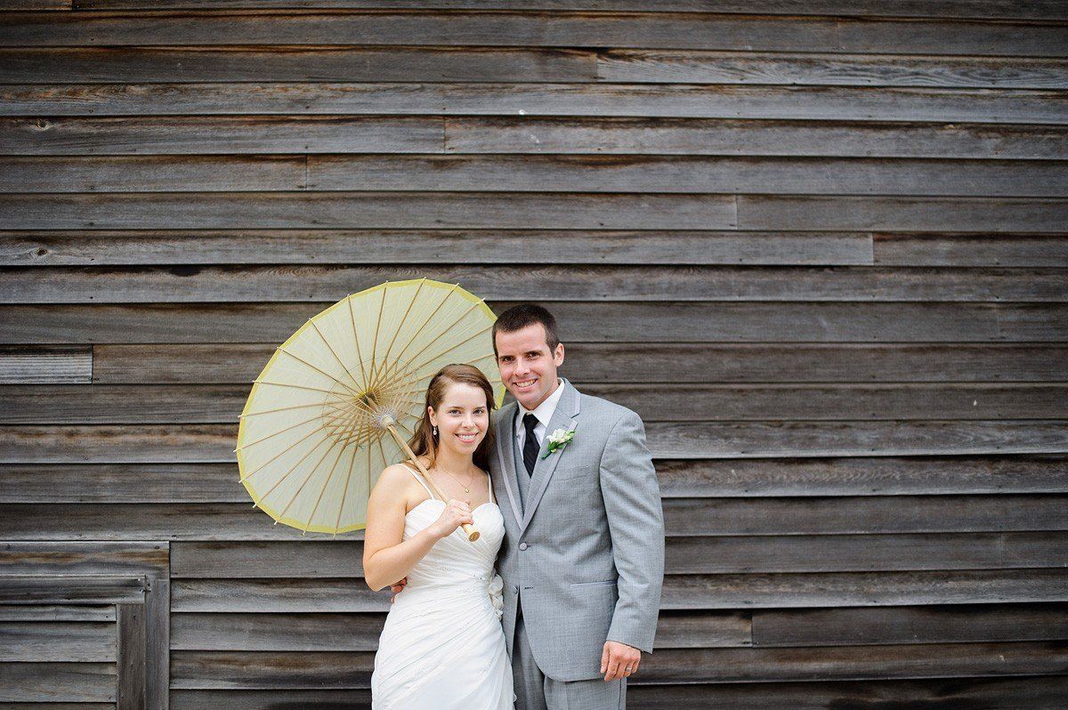 Festhalle Barn wedding portraits