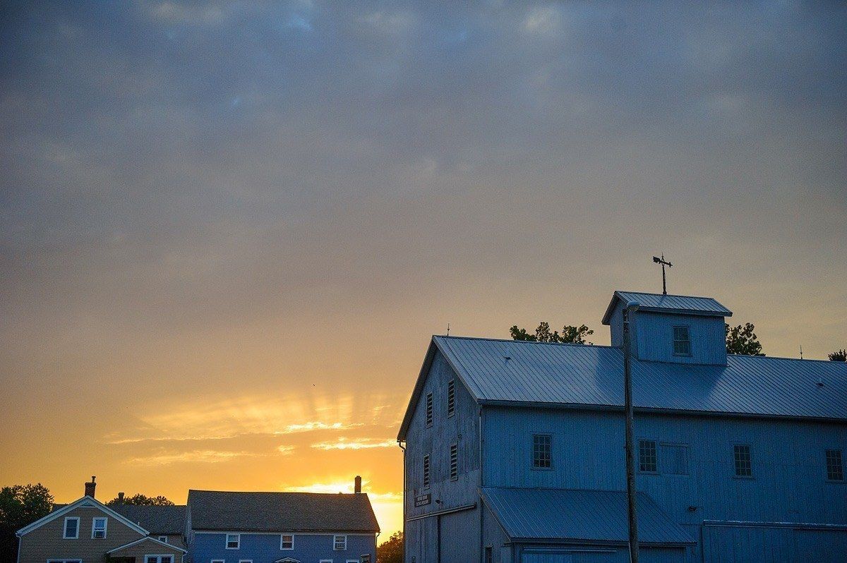 Amana-Festhalle-Barn-wedding-Marissa-Dan-39