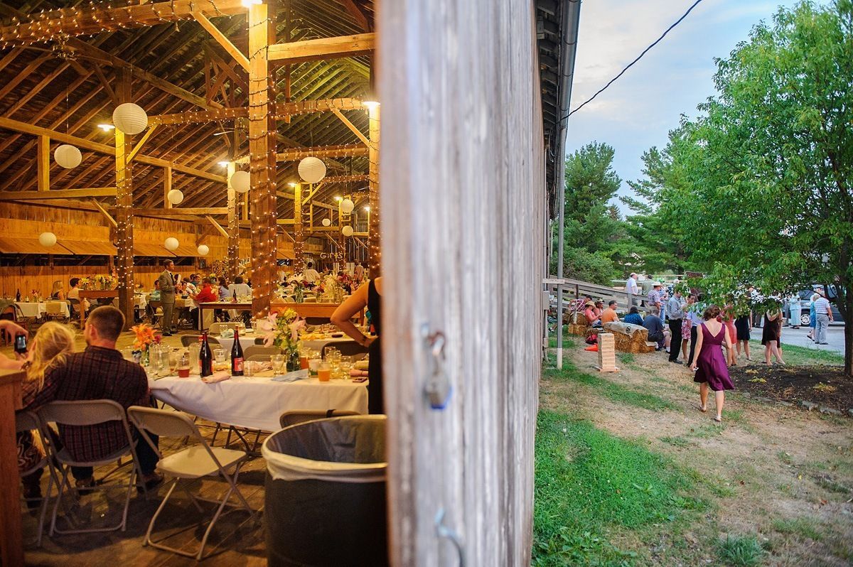Festhalle Barn wedding