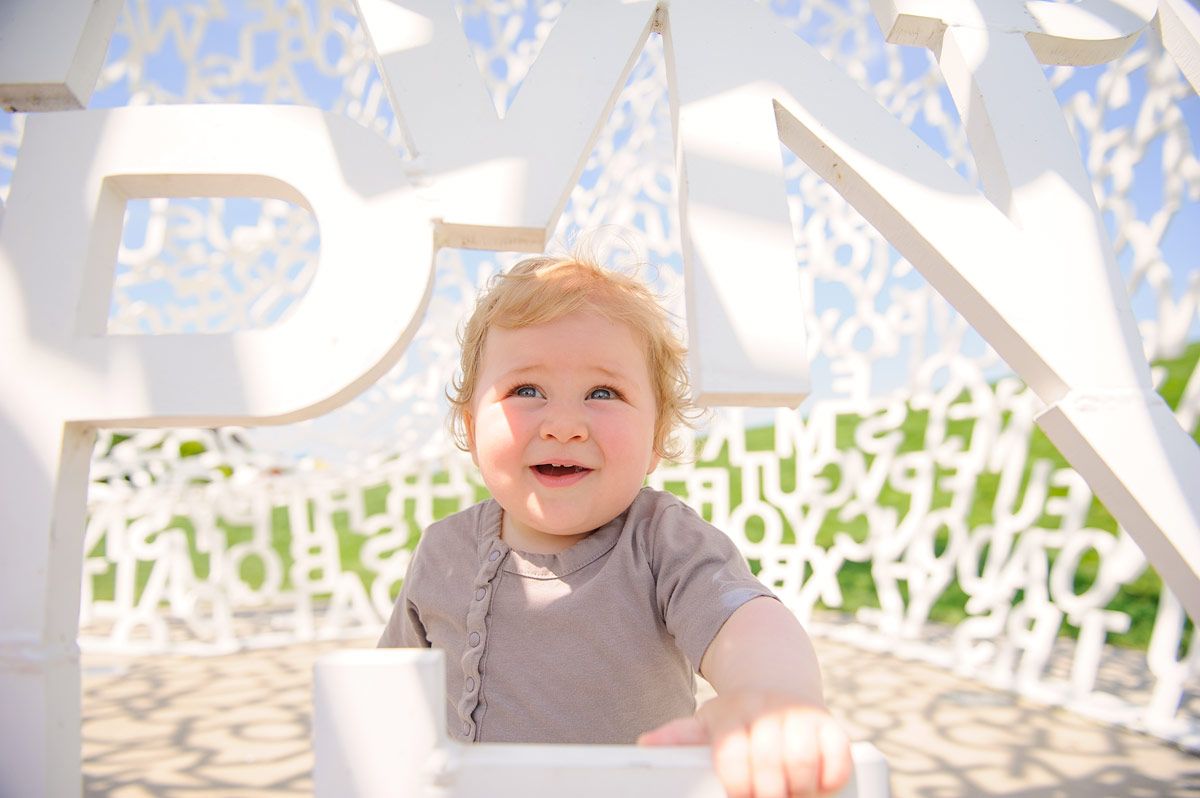 Des Moines Family Photographer - Sculpture Garden family photo session