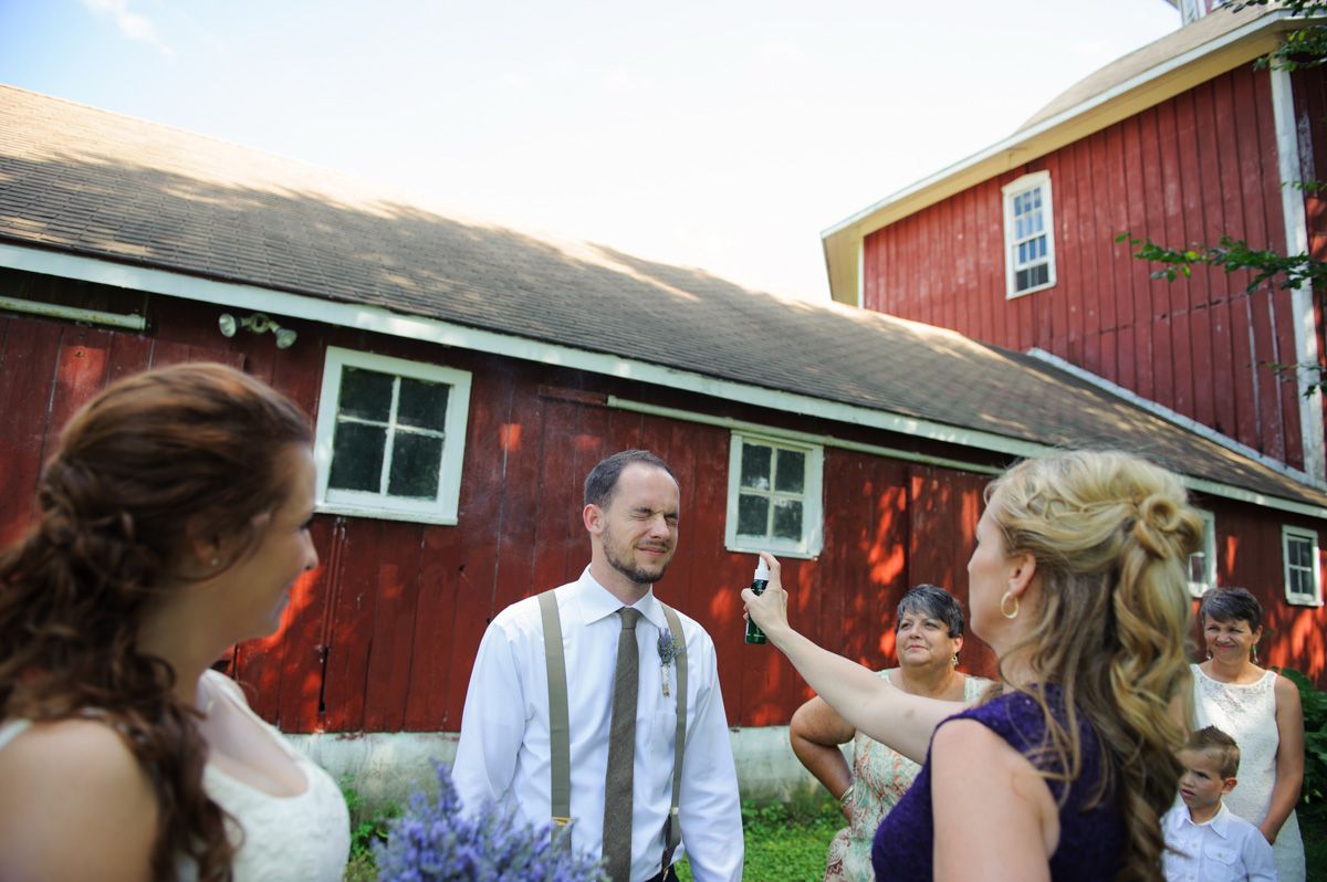 Secrest-Octagon-Barn-Wedding-09